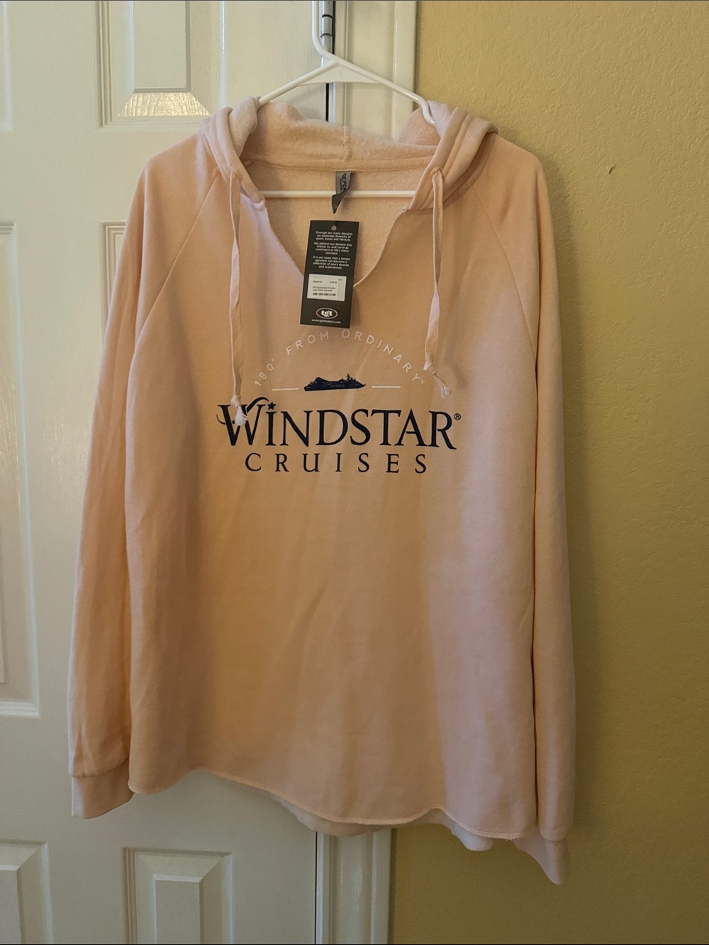 Women's Hooded Sweater - Light Pink